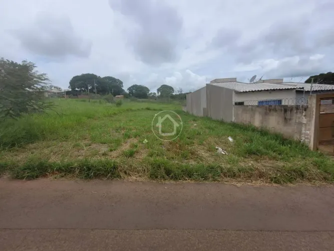 TERRENO NO RESIDENCIAL GAMA
