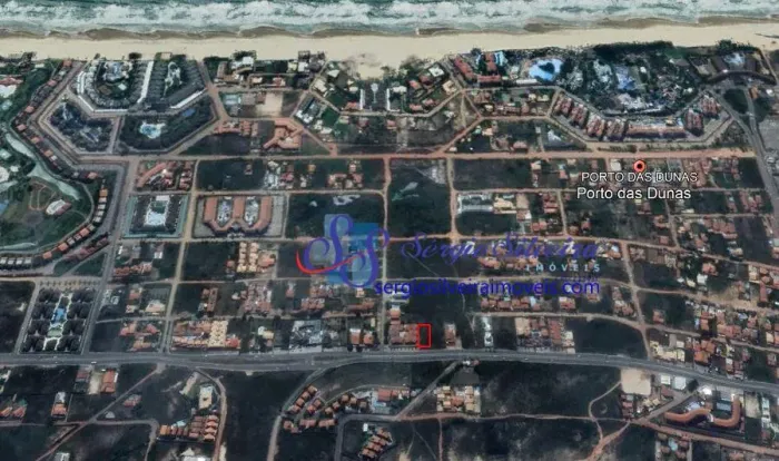 Amplo terreno em localização privilegiada no Porto das Dunas com 1000m²