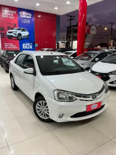 Toyota Etios XLS Sedan 1.5 Flex 16V 4P Mec. 2015