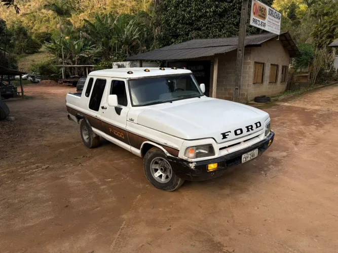 Ford F-1000 S. S. Diesel / S.s. Diesel Turbo 1989