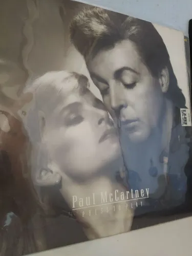 Disco Vinil / Paul McCartney / Press to Play.