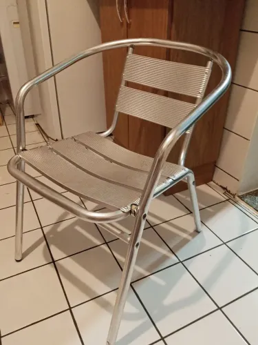 Cadeira de Alumínio Excelente 