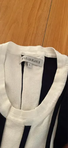 Blusinha linha le lis blanc  perfeito estado 