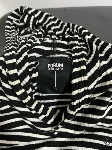 Camisa com Capuz 