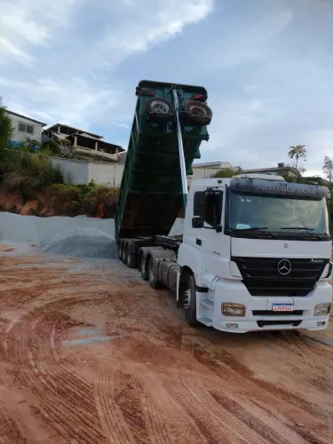 Mercedes Axor 2544 - Carreta Rossetti 2010