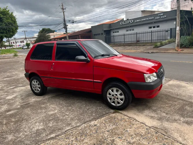Fiat Uno Mille 1.0 Fire/ F.flex/ Economy 4P 2013