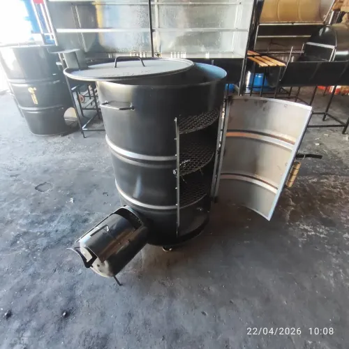 Churrasqueira de tambor na vertical-três grelhas grossas com caixas de fogo para defumação