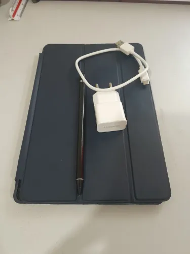 Tablet Samsung 10 polegadas com caneta  capa e película 