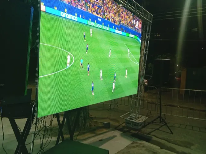 TELÃO DE LED 3X2 para transmissão dos jogos da copa
