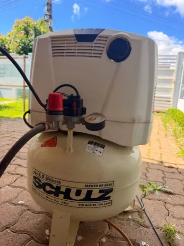 Compressor odontológico Schulz CSA 6,5 Silent