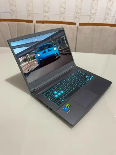 MSI Thin 15 Gamer i5-13420H RTX 3050 4GB 16GB RAM 512GB SSD 144Hz
