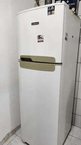 Geladeira usada em perfeito estado