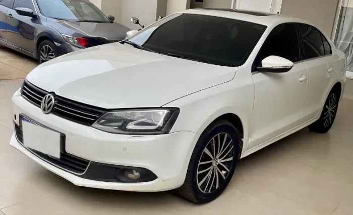 Volkswagen Jetta Highline 2.0 TSI 16V 4P Tiptronic 2014