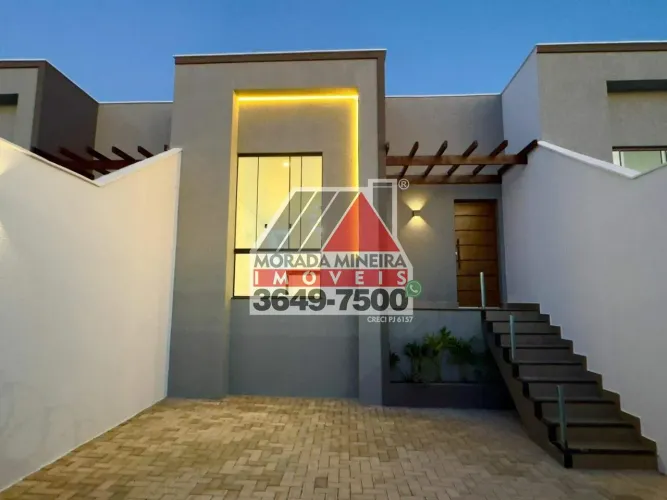 Casa com 3 dormitórios à venda, 78 m² por R$ 614.800,00 - Novo Centro - Santa Luzia/MG