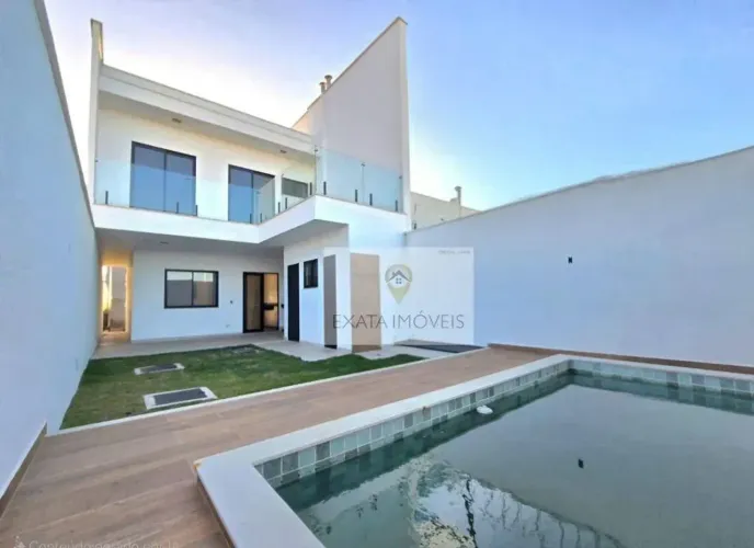 Casa 4 quartos alto padrão em Costazul, Rio das Ostras/RJ