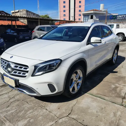 Mercedes-Benz GLA 200 Adv. 1.6/1.6 TB 16V Flex Aut. 2020