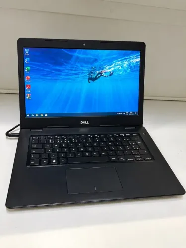 Notebook Dell Core i5 8th/ DDR4 8GB/ NVMe 128GB/ Tela 14"