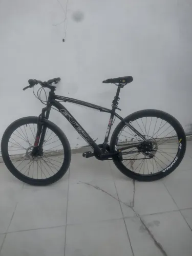Bicicleta Aro 29 Ever - Freio a Disco e Suspensão GTS (Para Passeio)