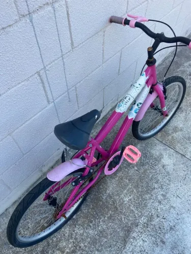 ? Bicicleta Infantil Aro 20 - R$ 150