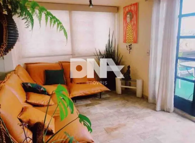 Cobertura : / Residencial / Jardim Botânico