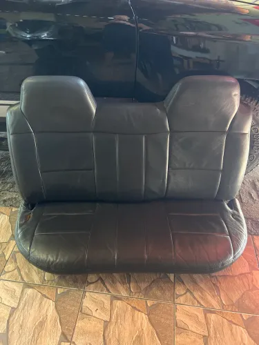 Banco traseiro da s10 pitbull 
