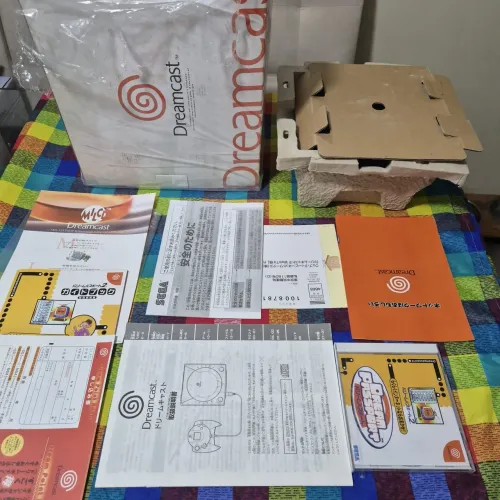 Sega Dreamcast japonês modelo VA1 CIB
