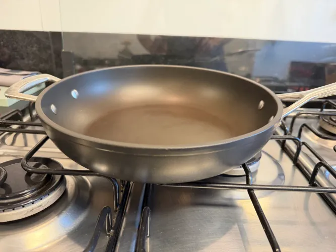 Frigideira Le Creuset 28 cm com tampa
