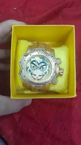Relógio invicta Joker 