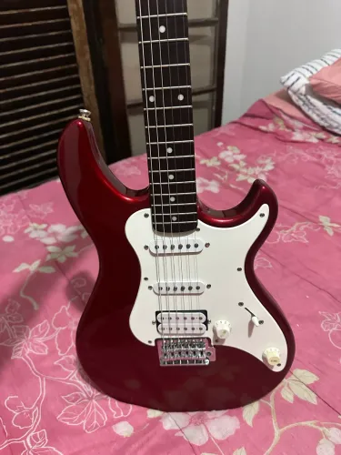 Guitarra Stratocaster Cort X SERIES - Novíssima - Estou na Freguesia do Ó 