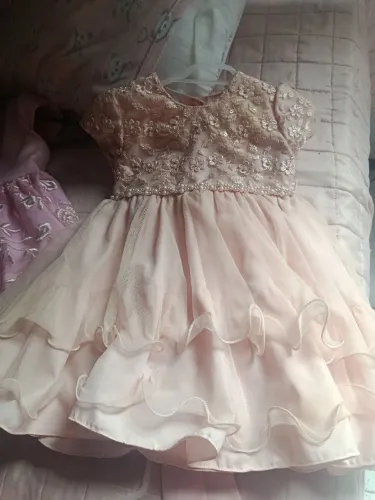 Lote de vestido de menina, veste até 1 ano .