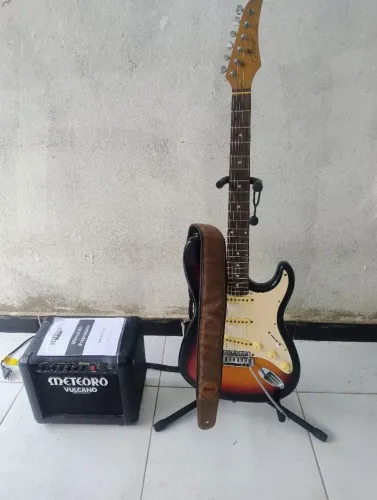 Guitarra Condor RX 20 Cubo + Meteoro Vulcano + Talabart Basso Marrom + Bag Incluso + Cabo