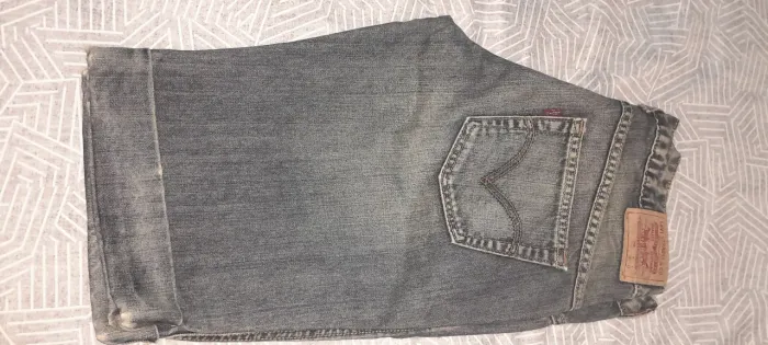 Bermuda jeans feminina Levis P