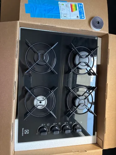 Cooktop Electrolux com 4 queimadores 