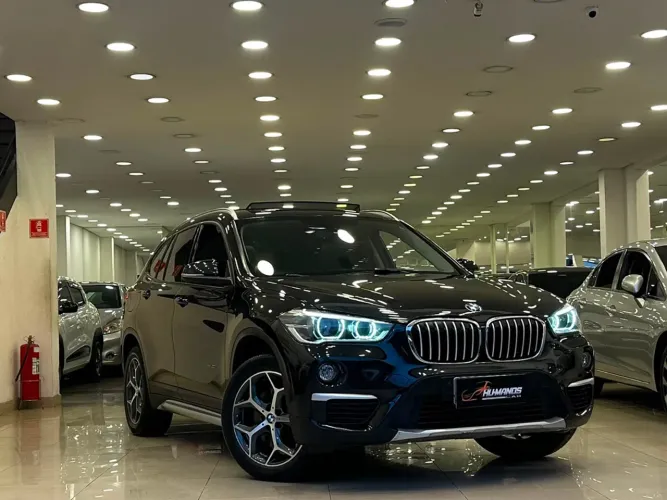 BMW X1 Sdrive 20I X-line 2.0 TB Active Flex 2018