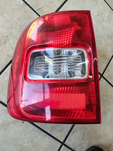 SINALEIRA TRASEIRA SAVEIRO G5 G6 ORIGINAL 