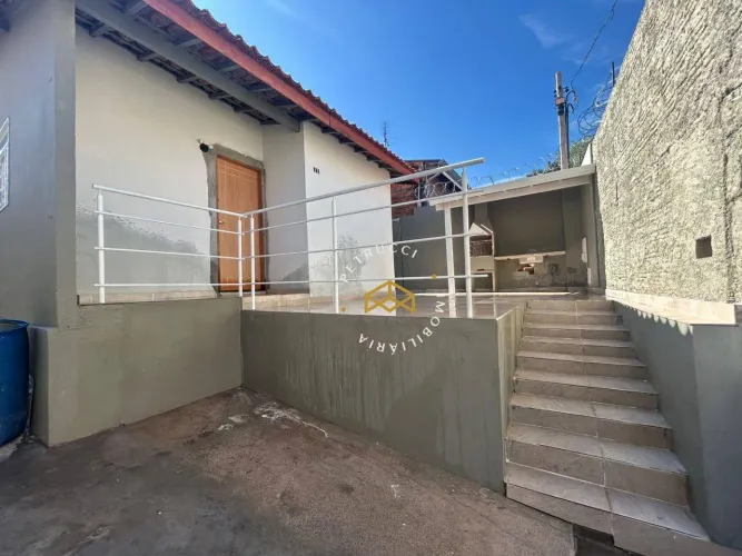 Casa com 2 dormitórios à venda, 200 m² - Dic VI (Conjunto Habitacional Santo Dias Silva) -