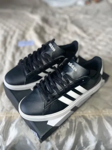 Tenis Adidas grand court 2.0