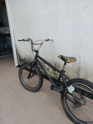 Bicicleta BMX