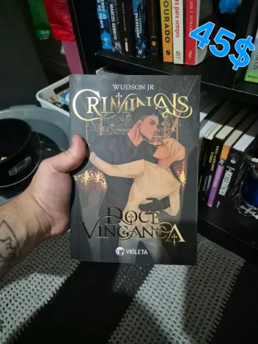 Livro criminals - Doce vingança. Novo, nunca lido