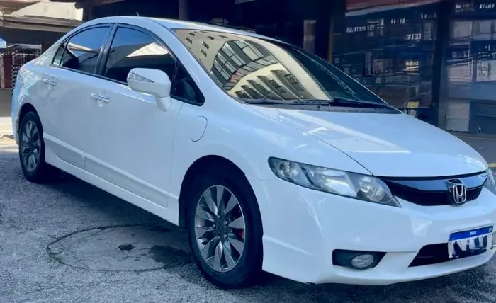 Honda Civic Sedan EXS 1.8/1.8 Flex 16V Aut. 4P 2010