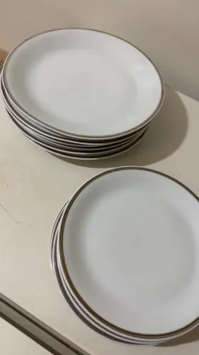 Jogo de pratos 