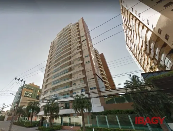 Excelente Apartamento 2 dormitório(s) em Centro - Florianópolis