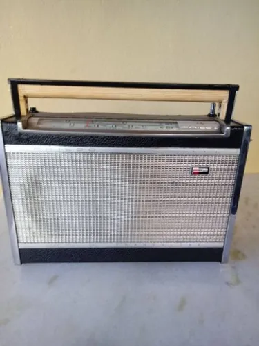 Rádio Transglobe B 471