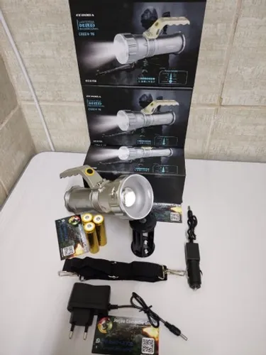 Lanterna Holofote Militar Super LED