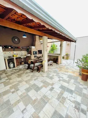 Casa com 2 dormitórios à venda, 275 m² por R$ 880.000,00 - Horto Santo Antonio - Jundiaí/S