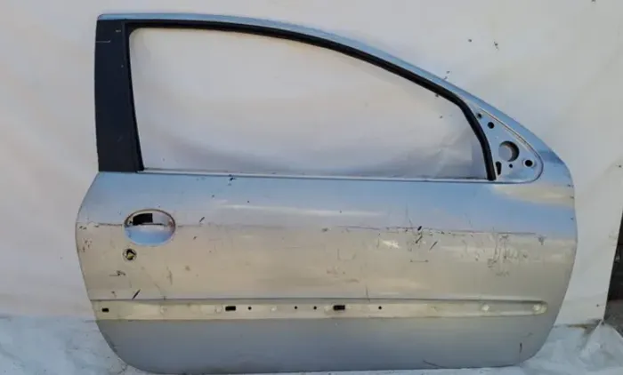Porta Dianteira Direita Peugeot 206 207 2003/2012 2 portas 