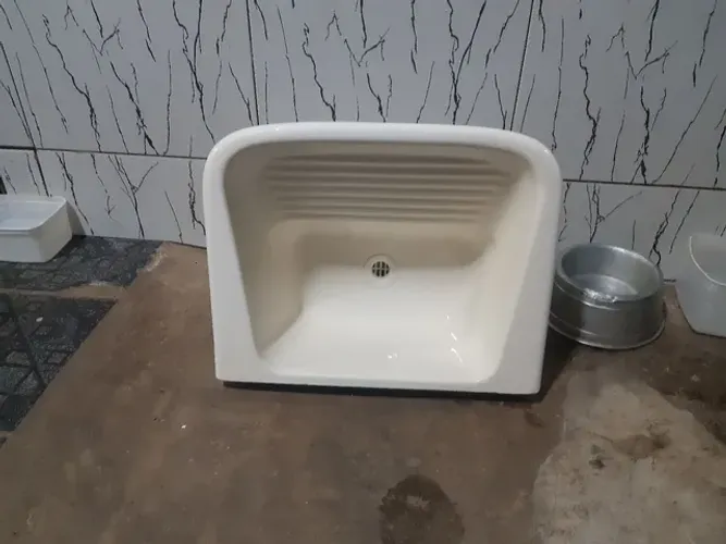 Lindos tanques de mármore sintético excelente material liso por dentro e por fora