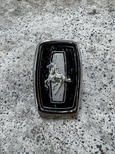 Emblema Cavalinho Do Capô Original Ford Corcel