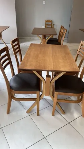 Cadeiras e mesas para restaurantes, hotéis, pizzarias, condomínios direto da fábrica