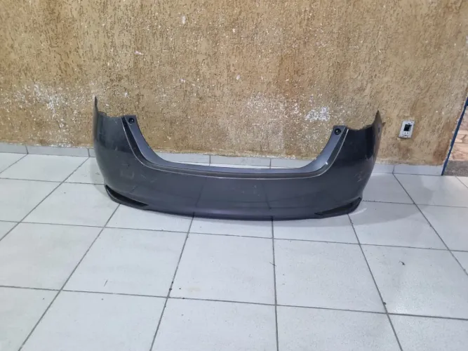 Parachoque traseiro Yaris Sedan 2018/2019/2020/2021/2022/2023/2024